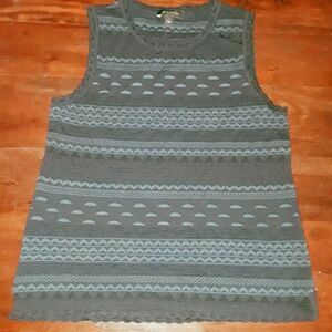 Ann Taylor sleeveless top